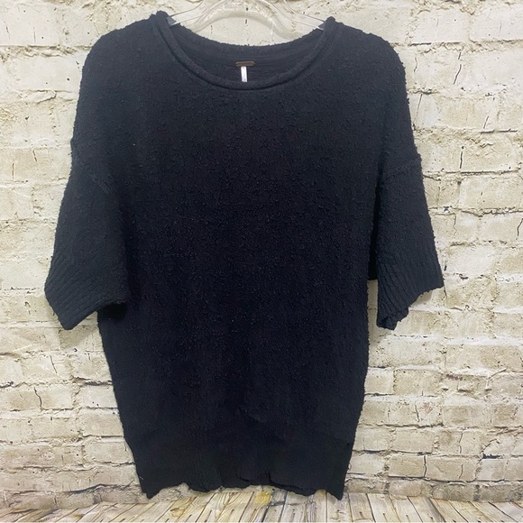 COPY - Free People Black Oversized Knubby Knit Short Sleeve Tunic Sweater - Picture 1 of 6